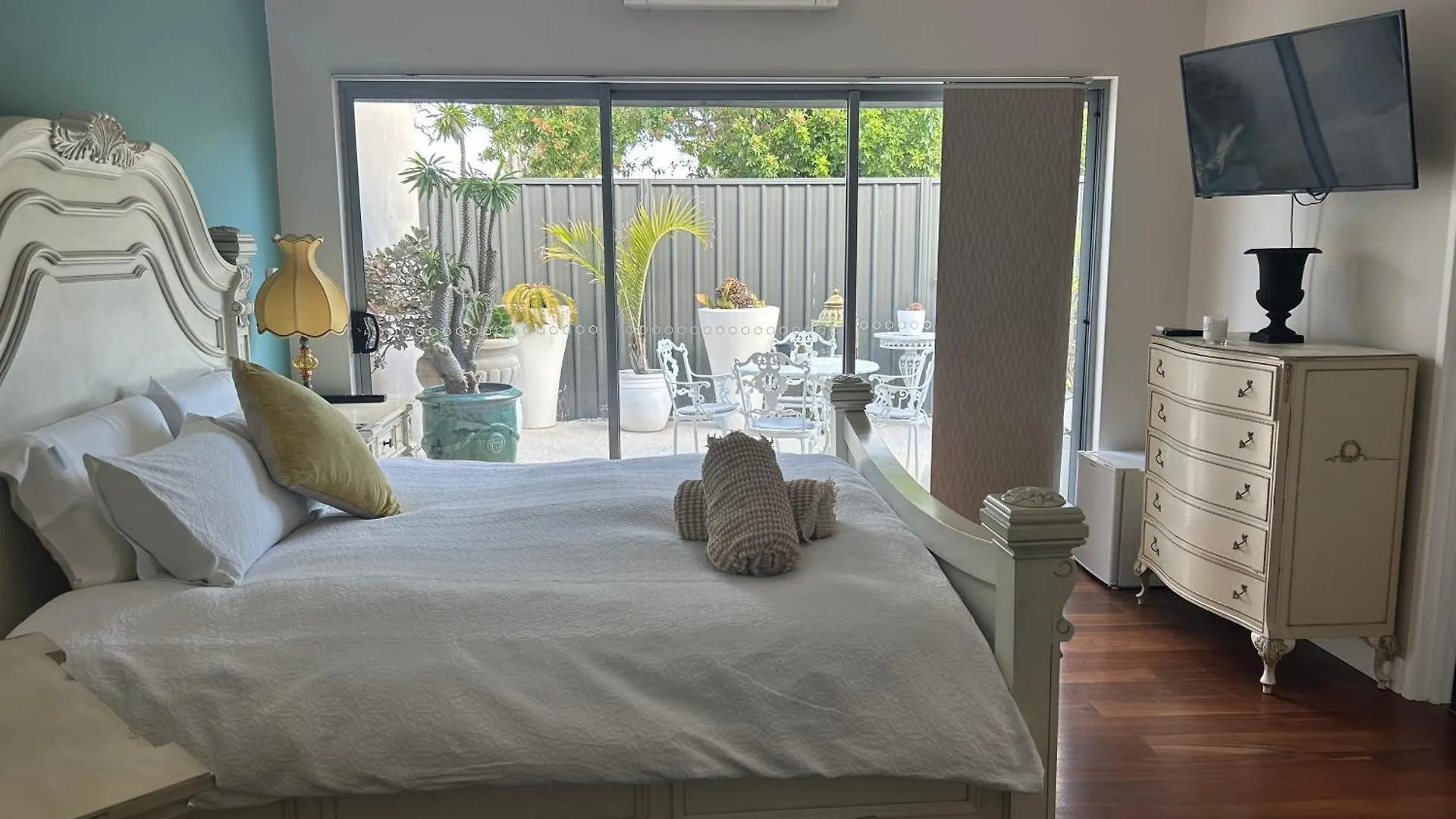 Whitfords Delight Bed & Breakfast Perth Australia