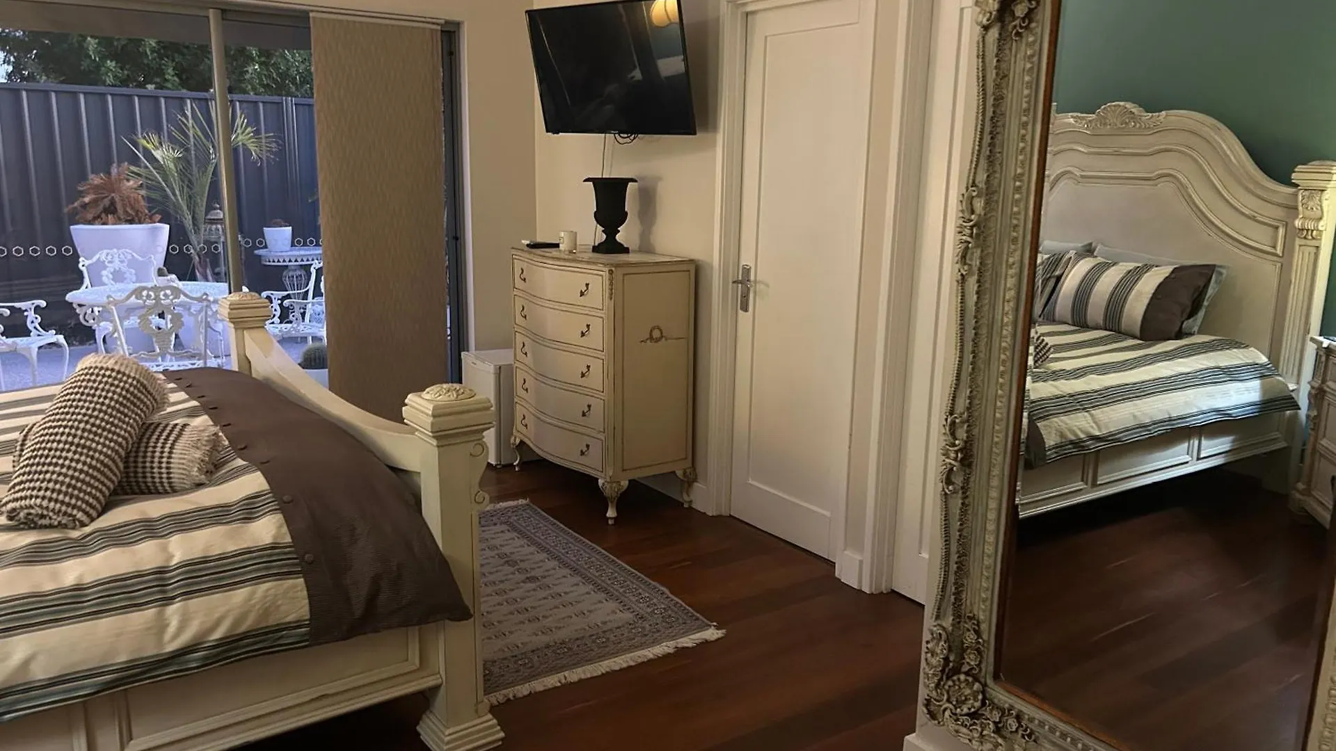 Whitfords Delight Bed & Breakfast Perth
