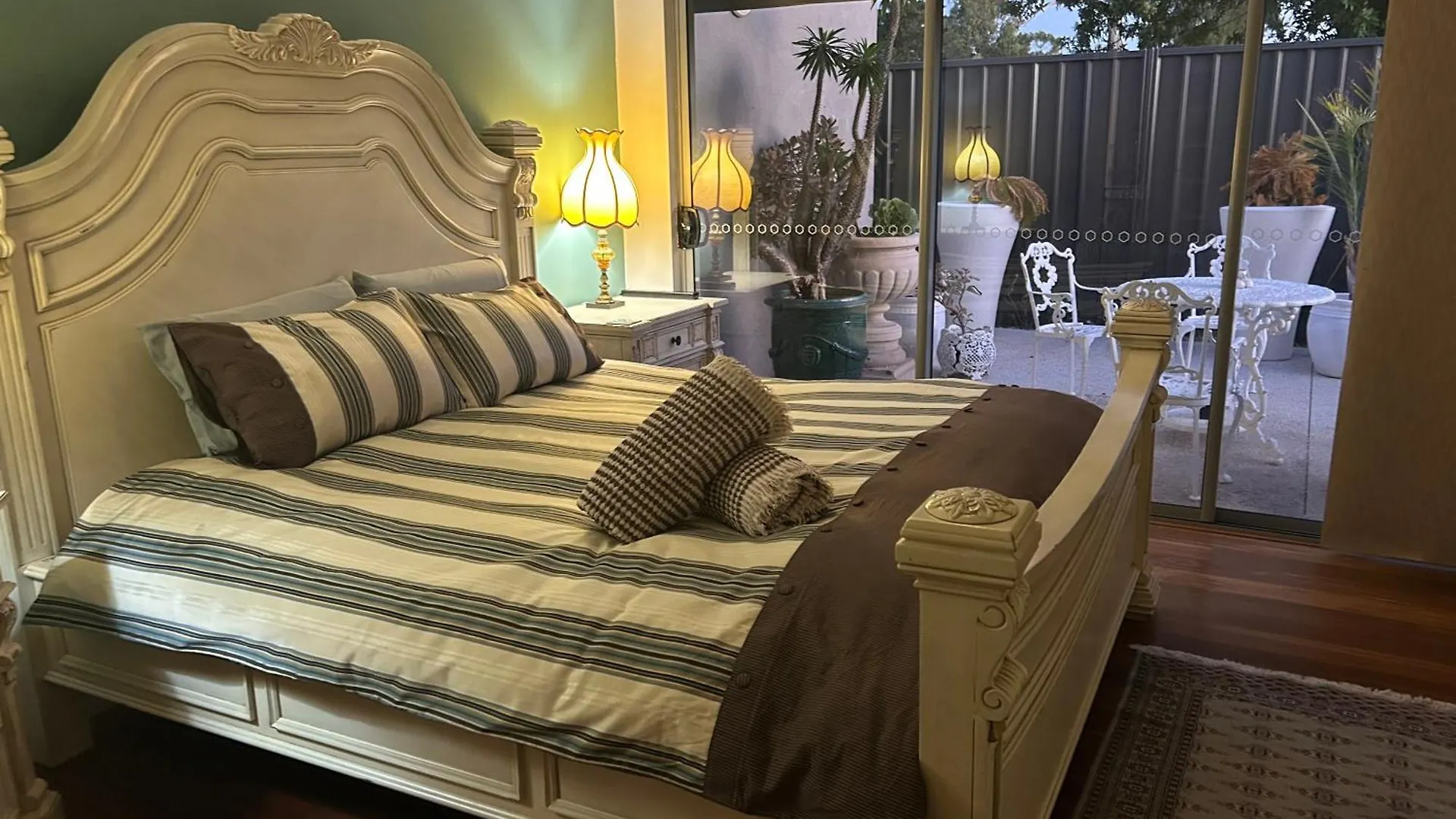 Whitfords Delight Bed & Breakfast Perth Austrálie